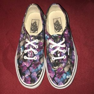 🔴BOGO FREE! Authentic floral Vans skate